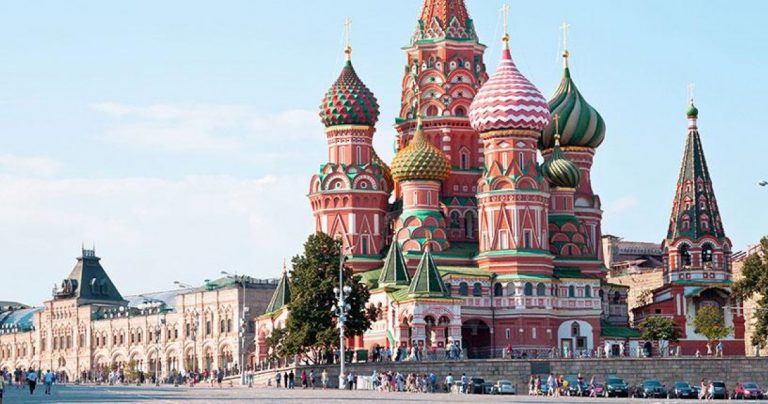 Η Μόσχα θεωρεί ότι η κυβέρνηση Τραμπ επιδεινώνει τις σχέσεις με την Ρωσία