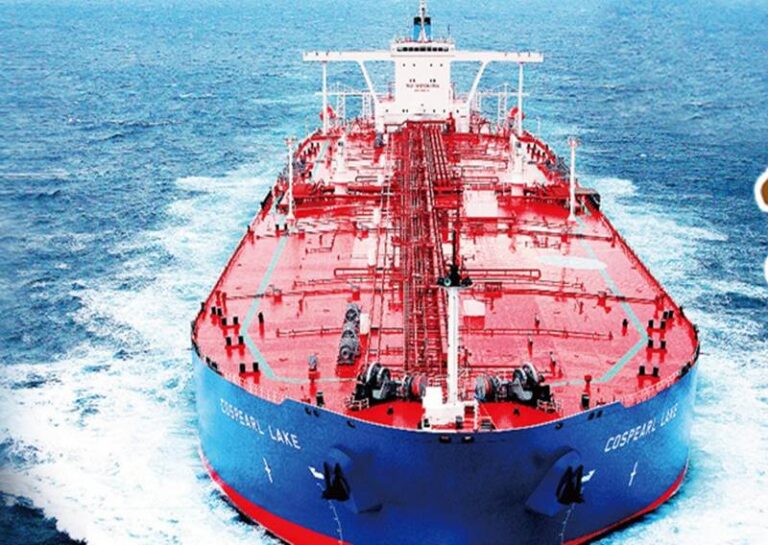 Η Cosco στέλνει 10 tankers για scrap