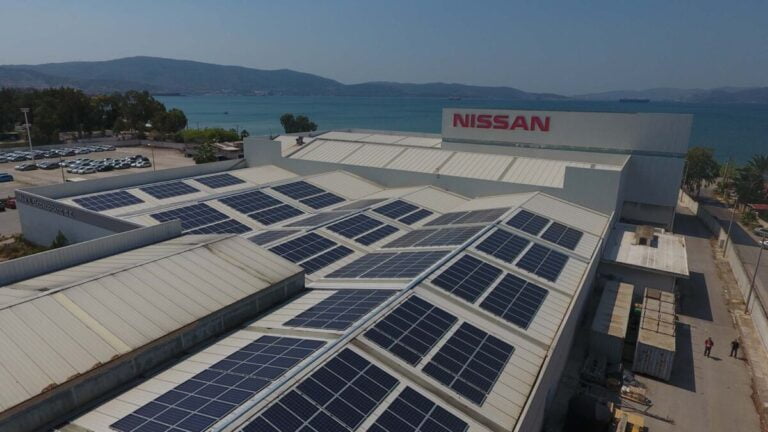 H Nissan – Νικ. Ι. Θεοχαράκης επενδύει στα φωτοβολταϊκά