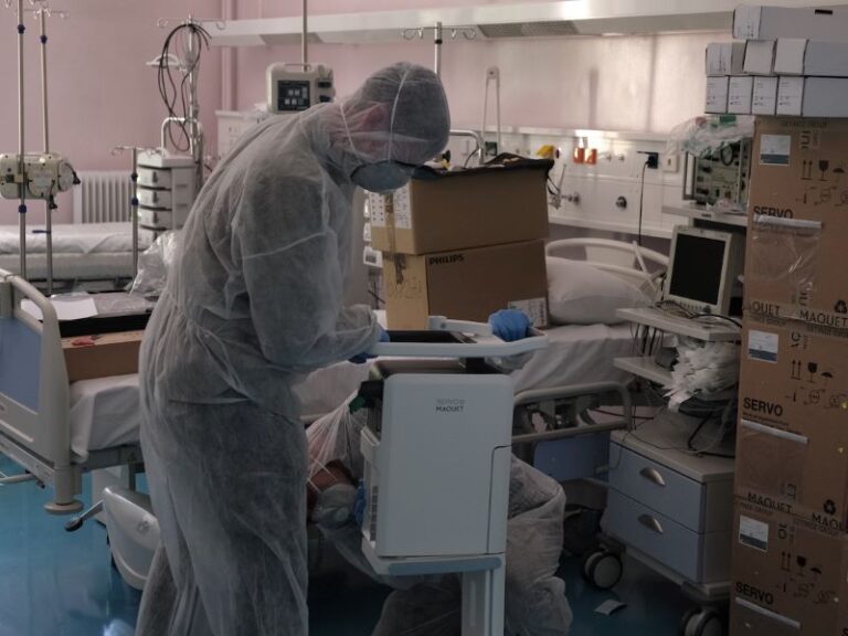 ΕΝΙΘ: Οι μετακινήσεις ιατρών στην περιφέρεια θέτουν σε κίνδυνο τους ασθενείς
