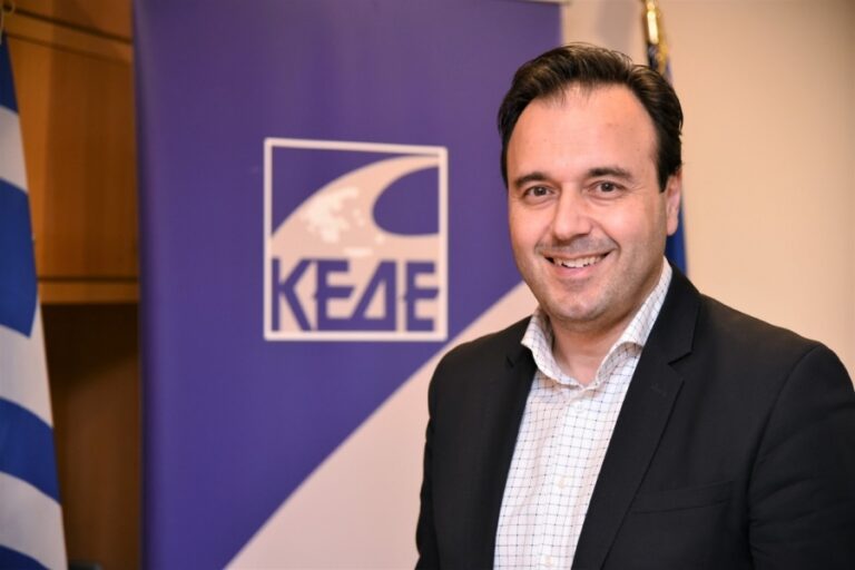 Παπαστεργίου στους Δελφούς: Πρέπει να γίνει πολλή δουλειά ακόμη στο θέμα της ανακύκλωσης