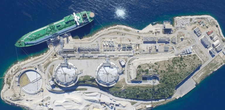 LNG: Οι νέοι σταθμοί FSRU ανοίγουν ευκαιρίες για τον ελληνικό εφοπλισμό FSRU