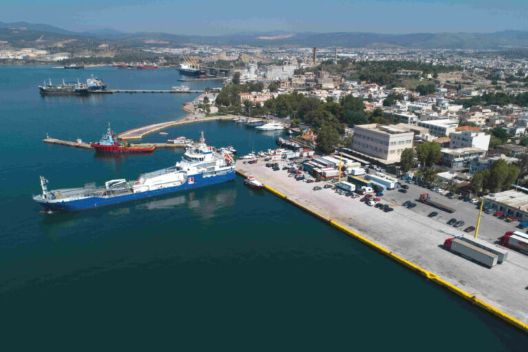 Λιμάνι Ελευσίνας: Αποστολή ανθρωπιστικής βοήθειας στις σεισμόπληκτες περιοχές Τουρκίας και Συρίας