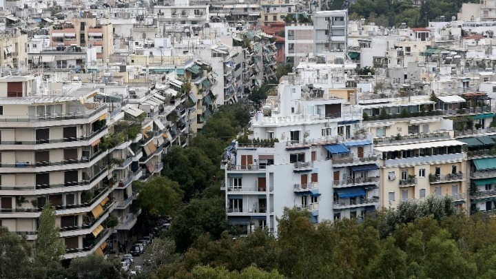 Είναι «φούσκα» η ελληνική αγορά ακινήτων;