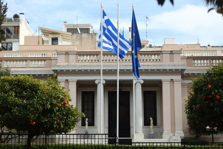 Κυβερνητικές πηγές: Στο τέλος του έτους η νέα συνάντηση του Ανωτάτου Συμβουλίου Συνεργασίας Ελλάδος-Τουρκίας