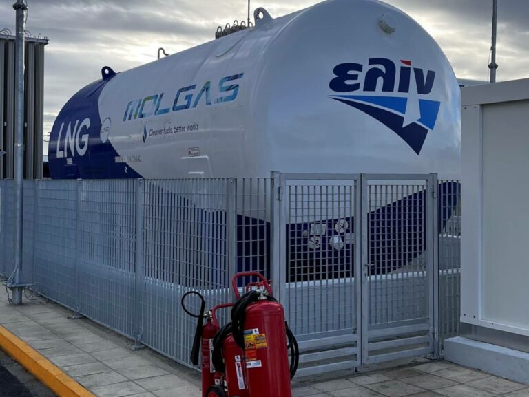 ελίν και Molgas εγκαινιάζουν το πρώτο πρατήριο LNG-CNG στην Αττική